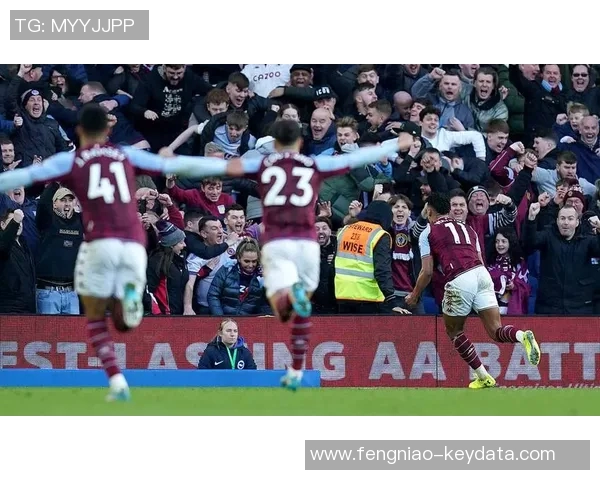 德甲精彩对决本菲卡大胜热刺帽子戏法引爆全场激情