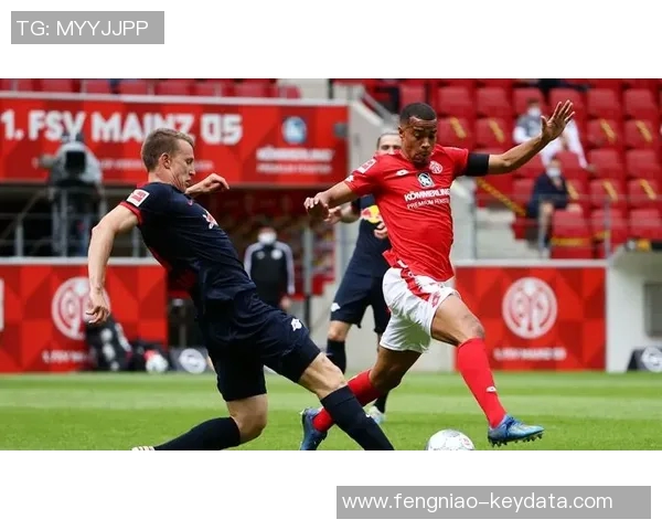 友谊赛精彩回顾里昂大胜多特蒙德帽子戏法点燃全场激情