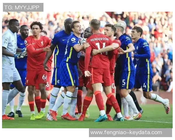 德甲精彩对决里昂三球击败利物浦乌龙球引发全场热烈反响