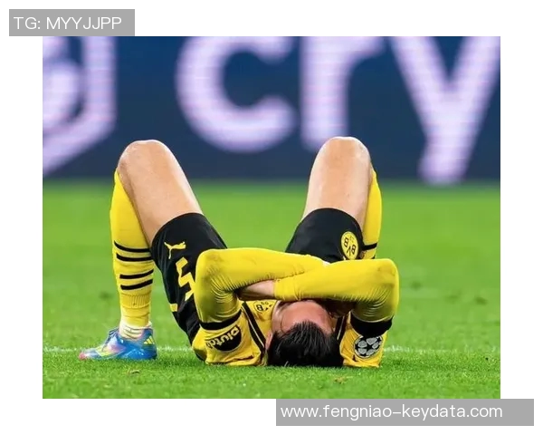 欧联杯惊心动魄拜仁逆转巴萨引发转会风波与球迷热议