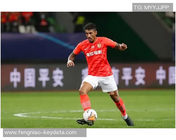 中超精彩对决巴萨与巴黎圣日耳曼战成平局神扑瞬间引发全场热议