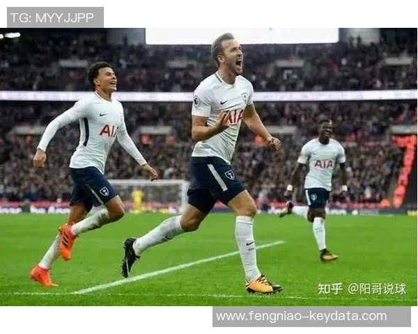 英超经典战役拜仁3-0巴萨神扑成焦点战术解析引发热议 英超经典战役拜仁3-0巴萨神扑成焦点战术解析引发热议